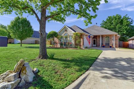 43 Greenway Bend