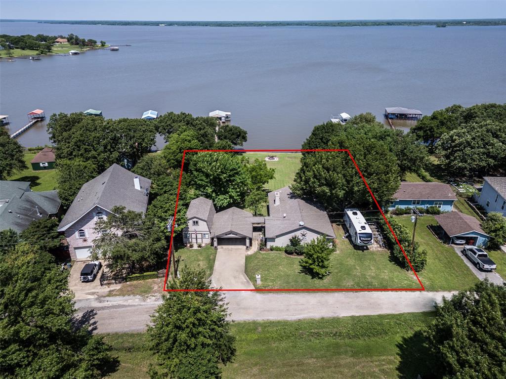 816 Shoreline Drive, West Tawakoni, TX lhrmls02156809
