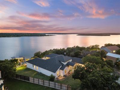 582 Oak Point Drive