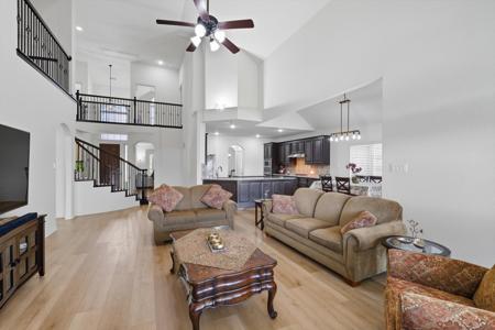 1013 Frisco Hills Boulevard