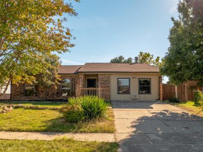 5525 Rearn Drive