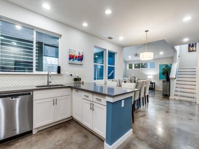 1052 Gallivant Lane