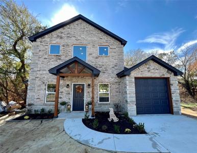 2907 Mistletoe Street