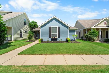 9880 Walnut Hill Drive