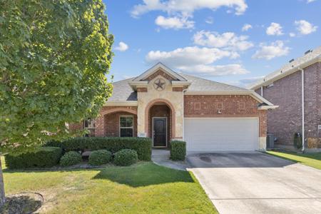 4905 Hidden Pond Drive