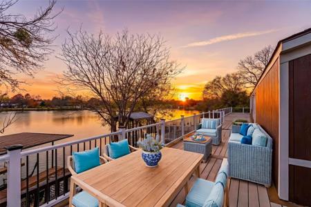 814 Brazos Harbor Circle