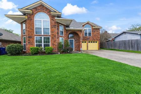 4914 Creekridge Lane