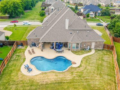 4606 Waterford Glen Drive