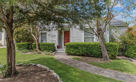 8643 San Benito Way