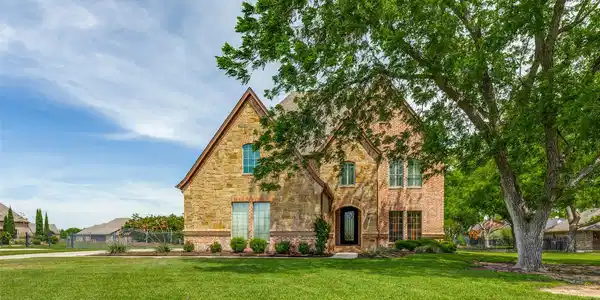 11824 Pecan Orchard Way