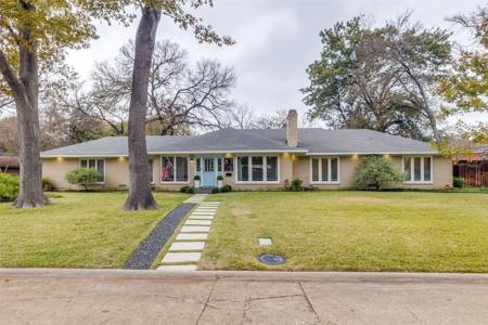 8331 San Cristobal Drive