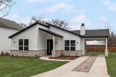 130 Pierson Crossing