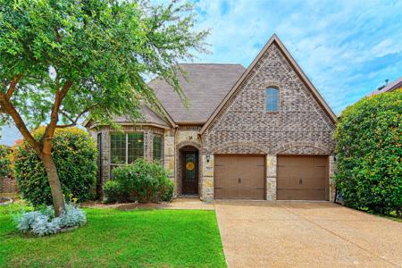 812 Lake Meadow Lane