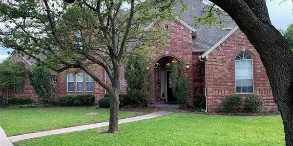 8804 Turnberry Court