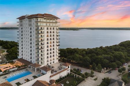 2800 Lakeside Parkway