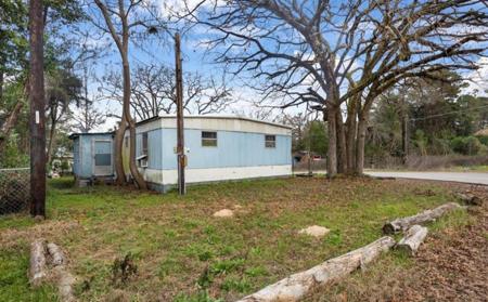 22941 Lakeway Harbor