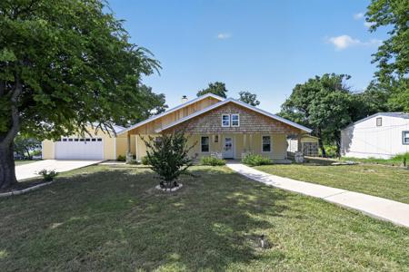7228 Emerald Drive