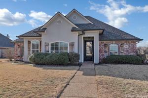 398 Half Moon Court