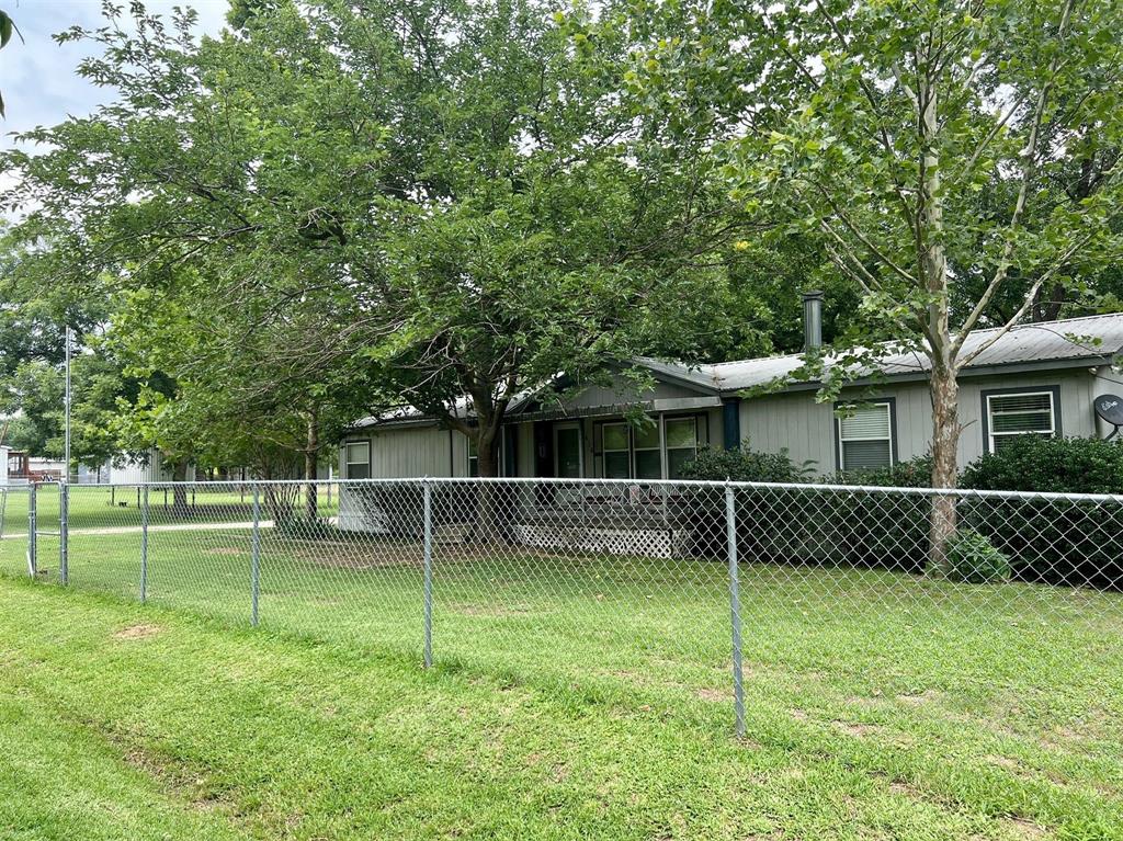 414 Choctaw Drive, Gordonville, TX lhrmls01694827