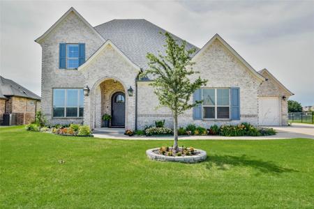 2405 Palmer Court