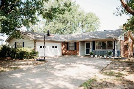 709 Amy Way
