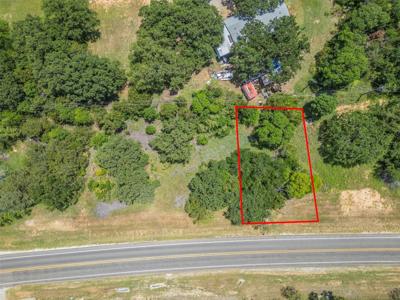 5745 Tin Top Highway