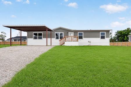 215 Overland Trail
