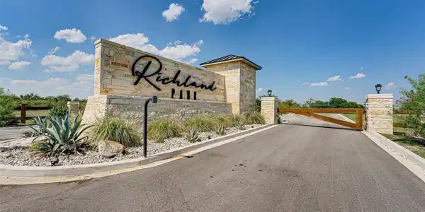 88 Richland Park Drive