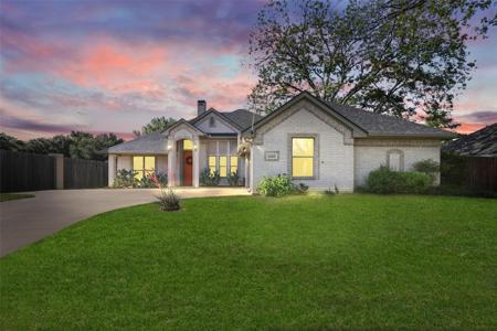 1220 Chaparral Lane