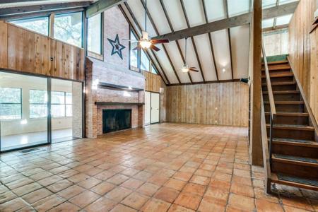 1500 Riverside Drive