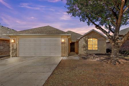 4407 Shady Elm Drive