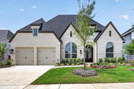 729 Bridle Path Parkway