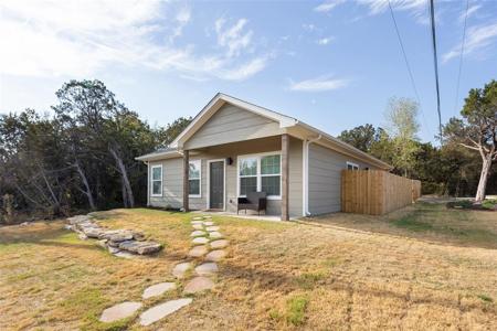 1001 Comanche Cove Drive