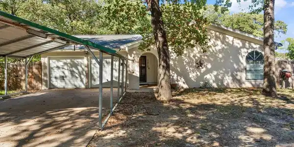 7210 Allyn Drive