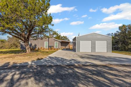 2720 Pinoak Street