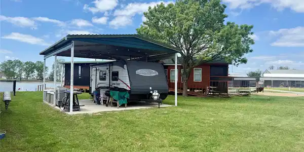 15 Pelican Isle Dr.