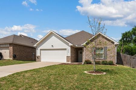 218 Skiff Drive