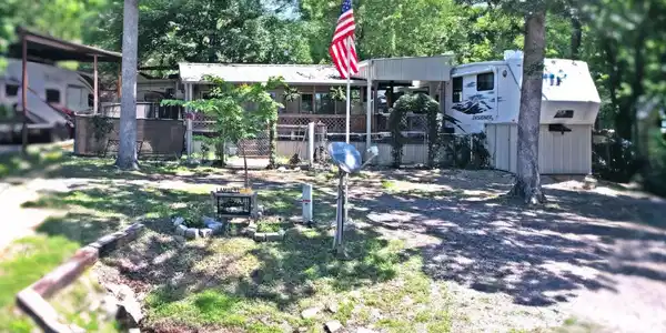 6435 N FM 17