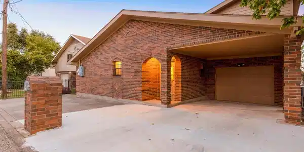 6807 Briar Road