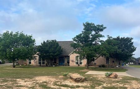 1606 Bentwater Parkway