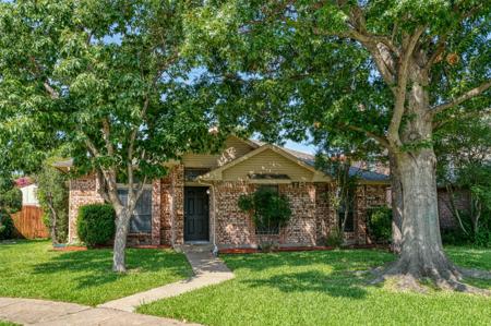 4013 David Circle