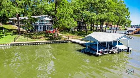 102 Oak Creek Drive