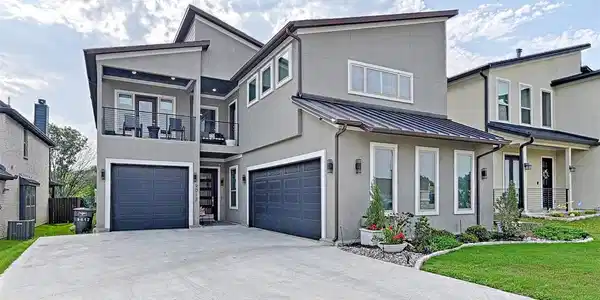 9012 Quarry Hill Court