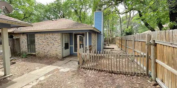 304 Lochridge Drive