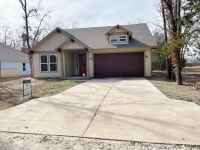 909 HILLBURN Drive