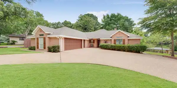 233 Southside Drive