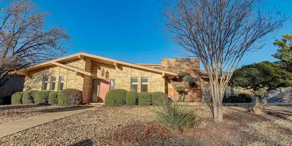 7804 Regatta Court