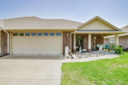 1005 Roberts Bend Court