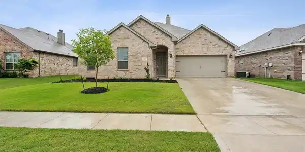 1409 Lakeview Drive