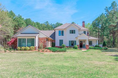 2120 Mabry Lane